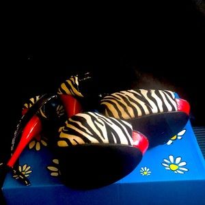 4 inch platform shoes.